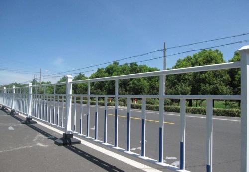 橋梁護欄
