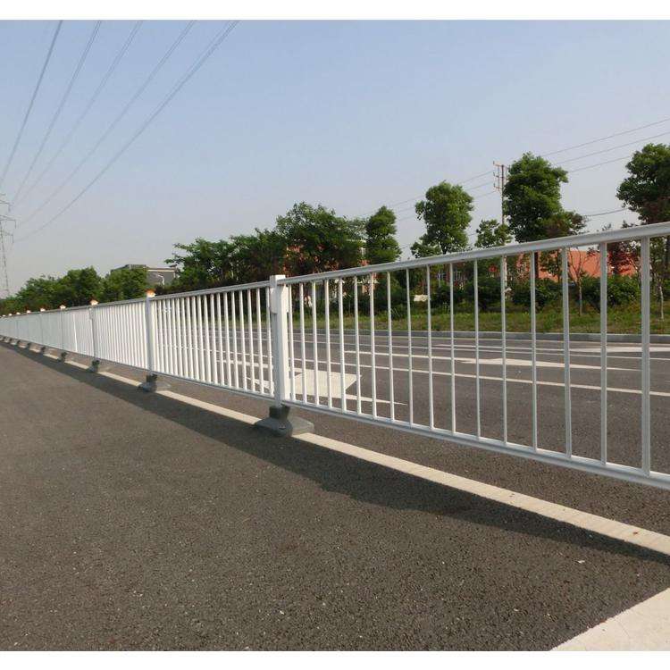 道路隔離護(hù)欄
